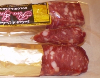 Salame Colonia etiqueta negra Flia. Grión Envasado al Vacío